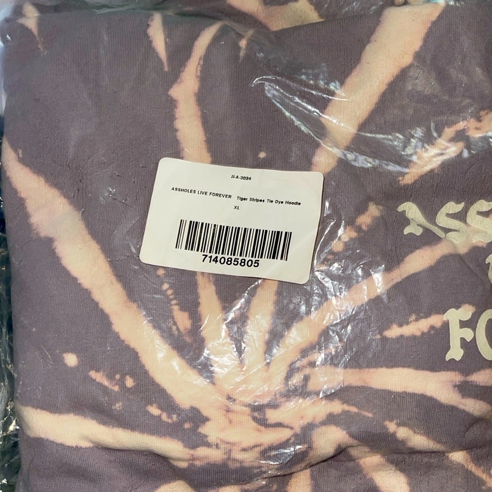NWT XL ALF TIE DIED HOODIE! EAT THE RICH! BLOW A KISS! BE A MAIN CHARACTER!